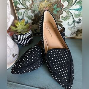 Time and Tru Black Pointed-Toe Studded Flats